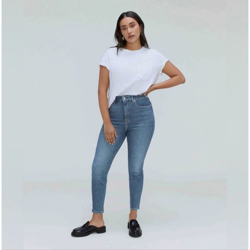 Everlane The Curvy Way-High Rise Skinny Jeans Women's 30 Crop Light Wash